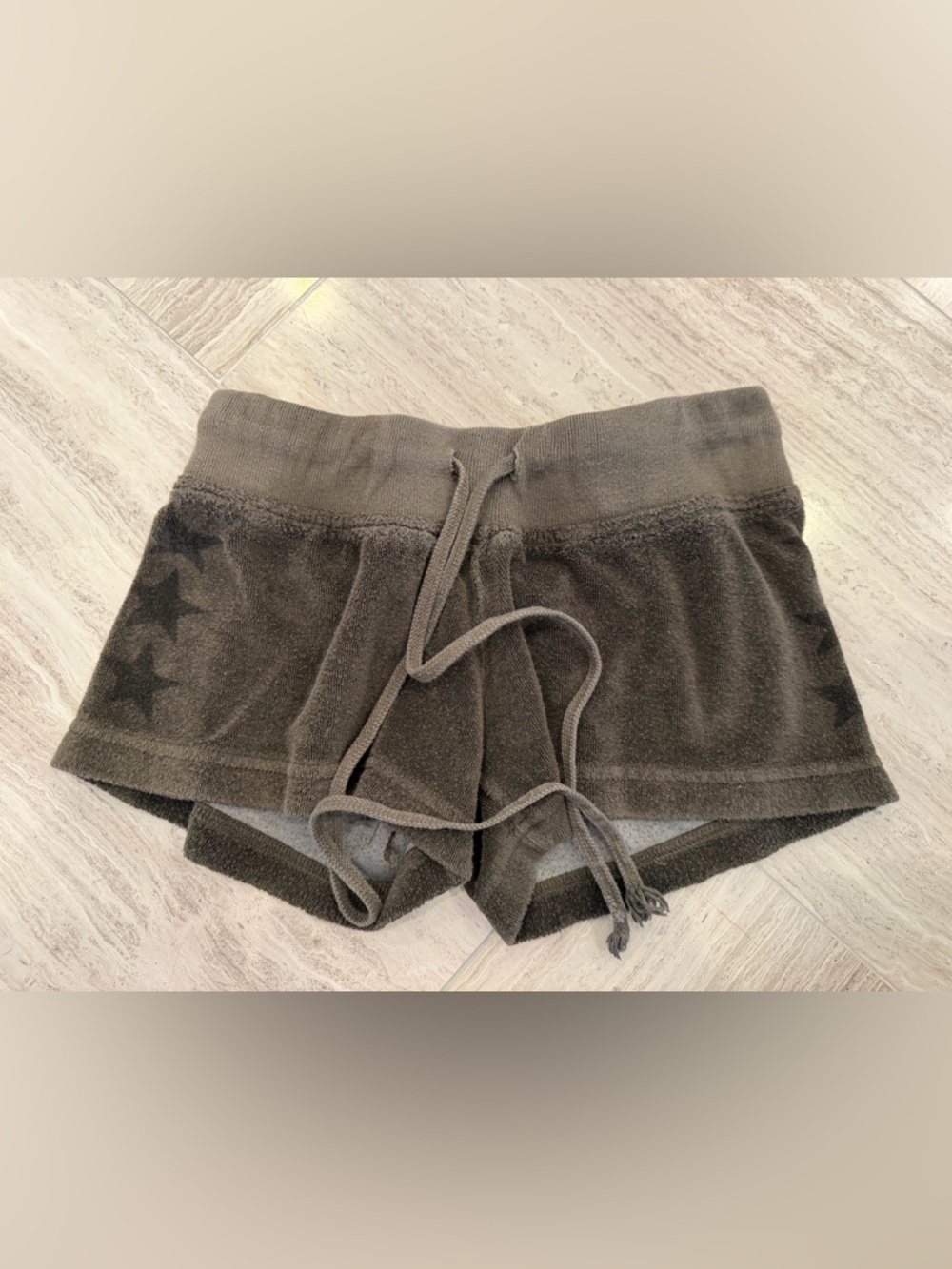 Hard Tail Low Rise Terry Shorts Junior Girls Size XS Army Green with Black Stars